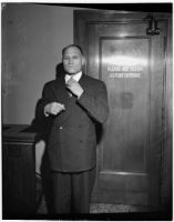 Former Ku Klux Klan official, Clifton E. Snelson, at trial, Los Angeles, 1946