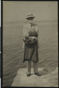 G. Bernard Shaw, postcard, 1926-07-12, to Hamlin Garland