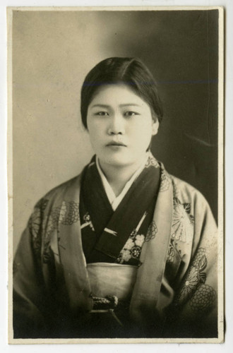 Kiyoko Maeda Yoshioka wearing a kimono