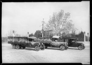 Trucks, Majestic Radio, Southern California, 1932