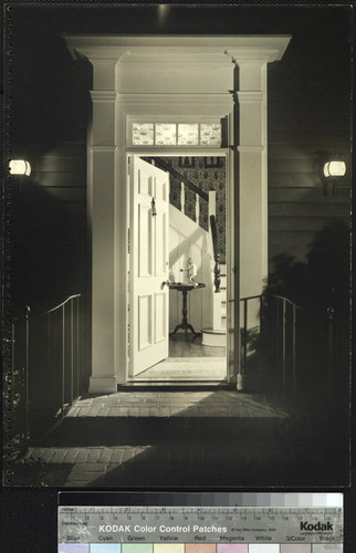 Hartman, Hazel, residence. Entry