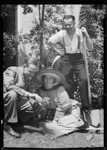 Mrs. Alice Dunne, Ford winner, Southern California, 1934