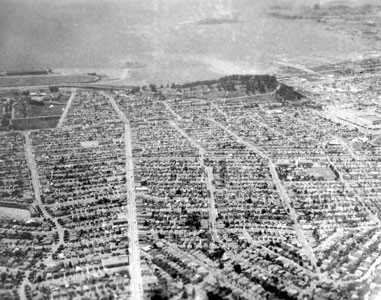 Aerial view of Albany looking west, c.1962