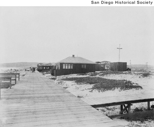 Mission Beach boardwalk looking north