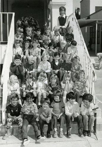 Avalon Schools, Mrs. Stout's kindergarten class, 1972-1973, Avalon, California (front)