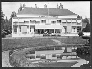 Exterior view of the front of the Wawona Hotel in Yosemite, 1885-1895