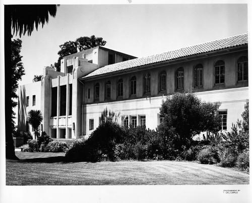 View of the San Jose State College Central Classroom Building