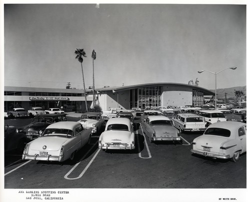 View of the Food Bowl Market at the Ann Darling Park Shopping Center