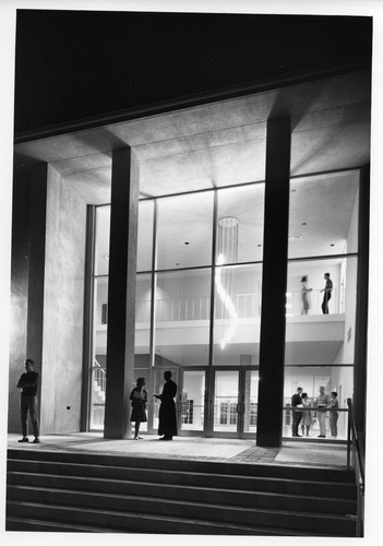 View of the Front Entrance of a Building at Santa Clara University