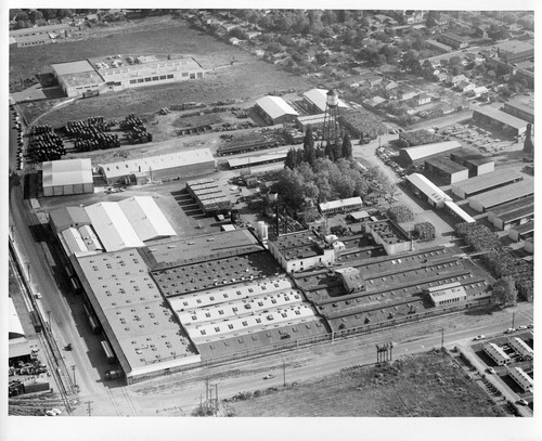 Aerial View of the Pratt-Low Preserving Company in Santa Clara, CA