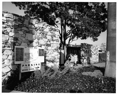 Exterior View of the San Jose Medical Center on O'Connor Drive