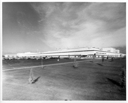 View of the General Motors Assembly Plant Building In Fremont, CA