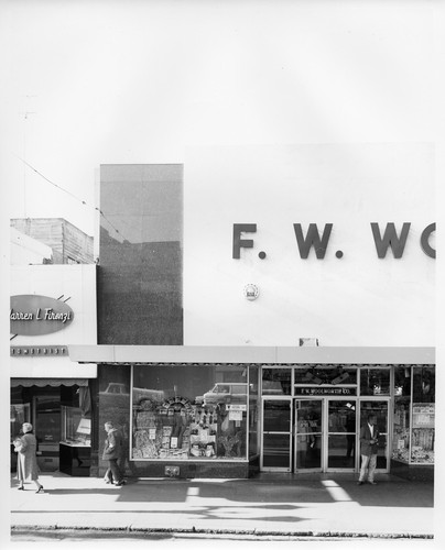 Image of the Front Entrance of the San Jose Woolworth Department Store