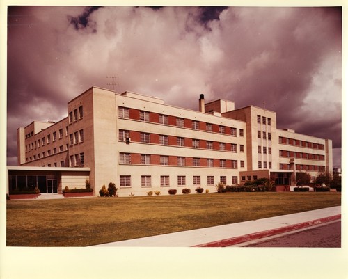 View of the San Jose O'Connor Hospital Building