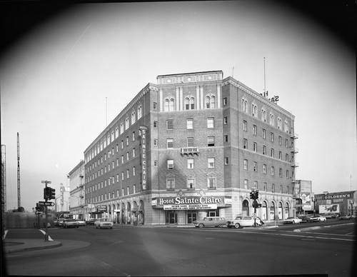 Exterior View of Hotel Sainte Claire in San Jose, California