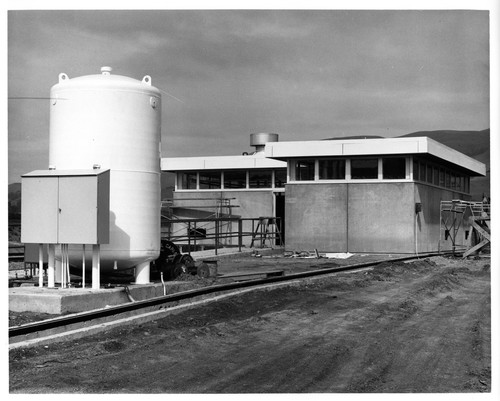 Small Building Under Construction at the Fremont GMC Assembly Plant