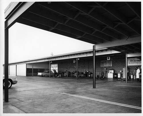 View of the Swanson Ford Dealership Repair and Maintenance Facility