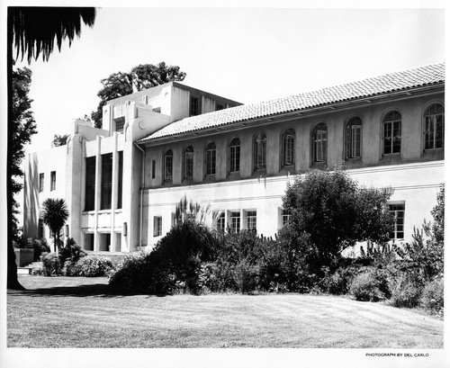 View of the San Jose State College Central Classroom Building