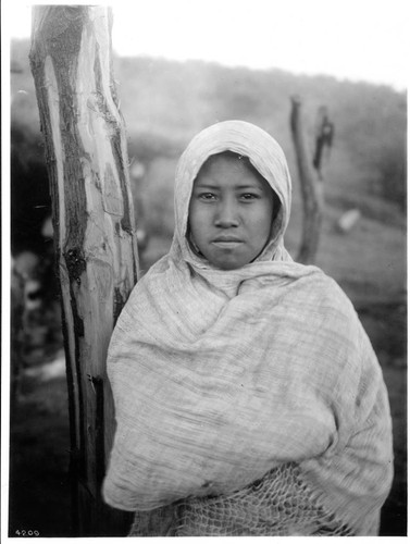 Arizona Yaqui Indian girl