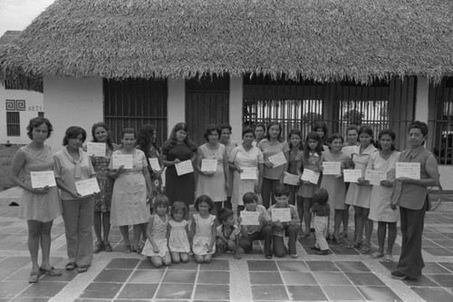 Artesanías de Colombia's workshop, La Chamba, Colombia, 1975