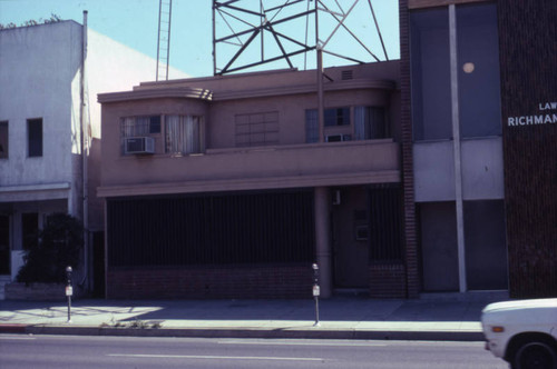 Commercial buildings on Wilshire Boulevard