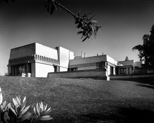 Exterior view of the Hollyhock House, Los Angeles, 1921