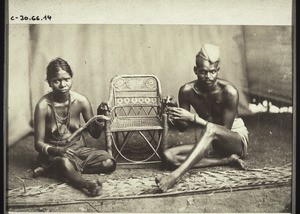 Koragas - Korb- und Mattenflechter. - Waldbewohner in Indien