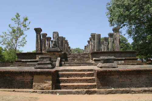 Council Chamber of King Nissankamalla (1187-1196 AD): Inscribed Pillars