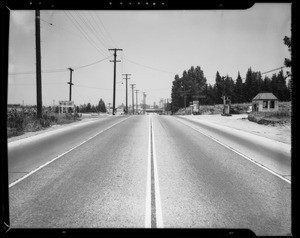 Intersection of Inglewood Avenue and Redondo Riverside Boulevard, Southern California, 1940