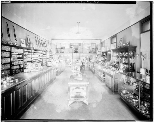 H.L. Miller Company, 60 North Raymond, Pasadena. 1928
