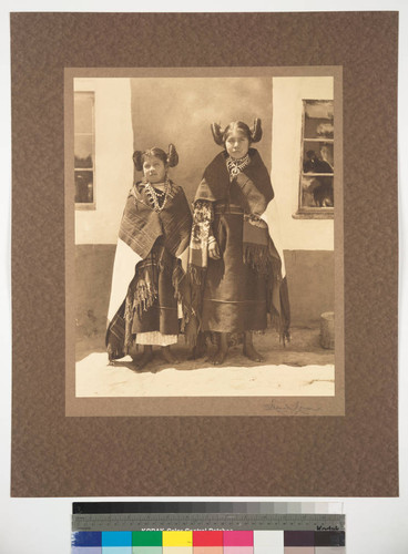 Talimka and Yalatza, sisters. Pueblo of Hano, Hopiland, Arizona