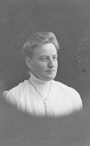 Missionary Martha Sigrid Malthe, India. Dayastalam Tirukoilur 1910-11. Language studies, Madras