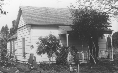 Pitcher family residence on S. Cambridge Street, Orange, California, ca. 1900