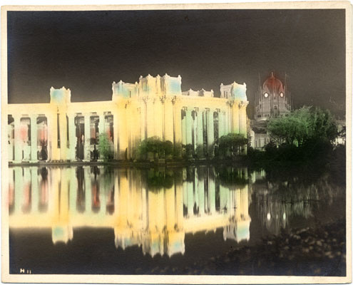 [Palace of Fine Arts at night, Panama-Pacific International Exposition]