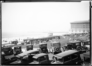 View of the beach in Santa Monica looking north from a parking lot, 1920-1939