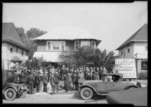 Auction of Dwight Hammond home, Southern California, 1926