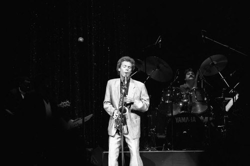 David Sanborn performing at the 11th Annual BRE Conference, Los Angeles, 1987
