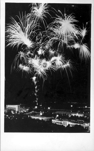The 1941 L.A. COunty Fair Fireworks Display - Golden State Fireworks Co