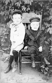 Wayne and Jack Pattee, Tulare County, Calif., ca 1900
