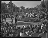Arcadia "King of Sports" horse race float at the Tournament of Roses Parade, Pasadena, 1936