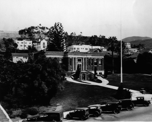E. P. Foster Library and Ventura City Hall