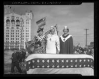 Roberta Semple, Aimee Semple McPherson, and Rheba Crawford at parade in 1935