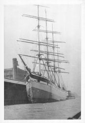Unidentified schooner in port, San Francisco, California(?), about 1915