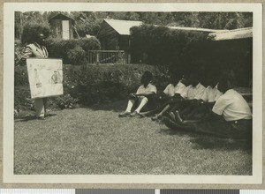 School class outside, Eastern province, Kenya, ca.1949
