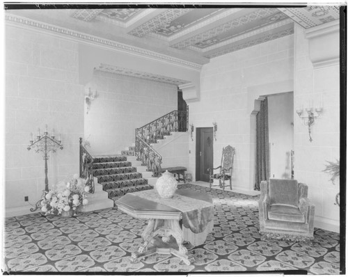 Apartment building entrance and stairs, 4643 Los Feliz, Los Angeles. 1929