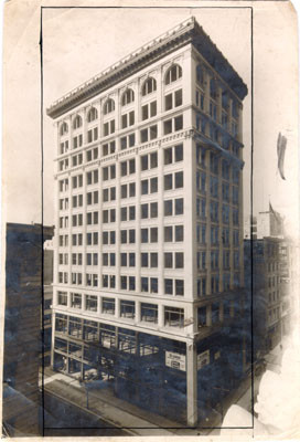 [Head Building on the corner of Post Street and Grant Avenue]