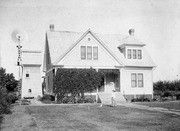 Moore Home, Visalia, Calif., Early 1900s