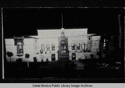 Santa Monica Public Library, Santa Monica Blvd. and Fifth Street, at night