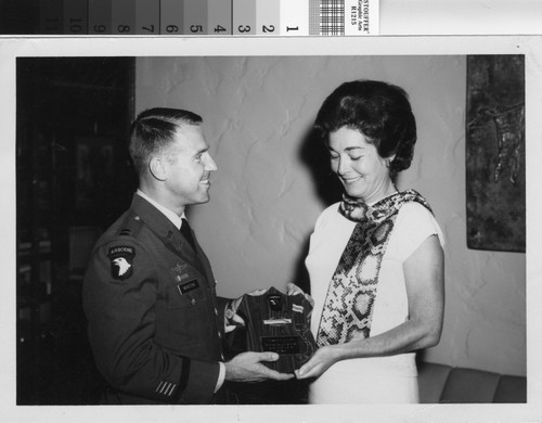 U.S. Army presentation of plaque to B. Schroeder