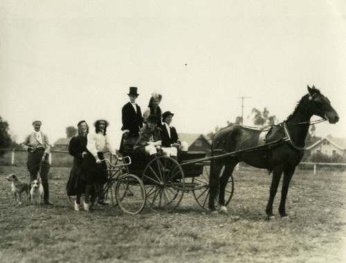 Scripps students, on foot, bicycle and carriage